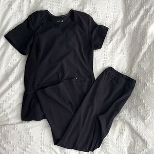 Cherokee iFlex Small/Petite Scrub set- black